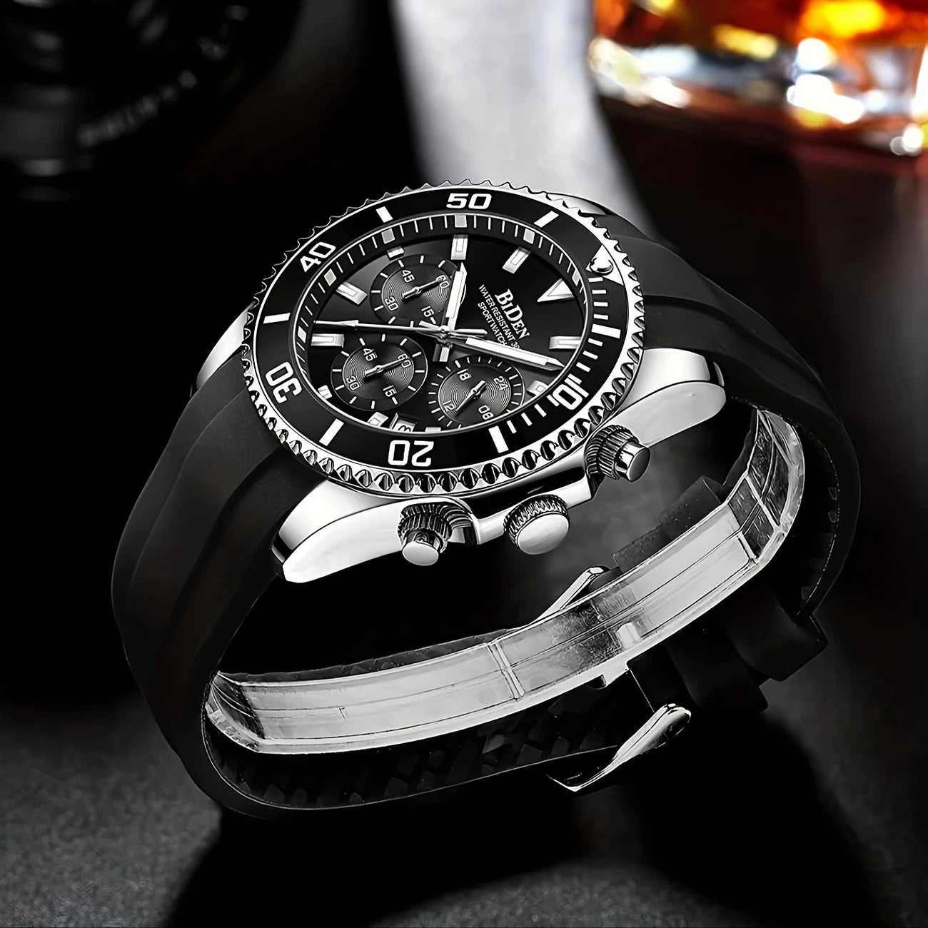 Stylish Multi-Functional Boys' Sports Watch with Silicone Strap – Quartz Movement & Black Alloy Case.